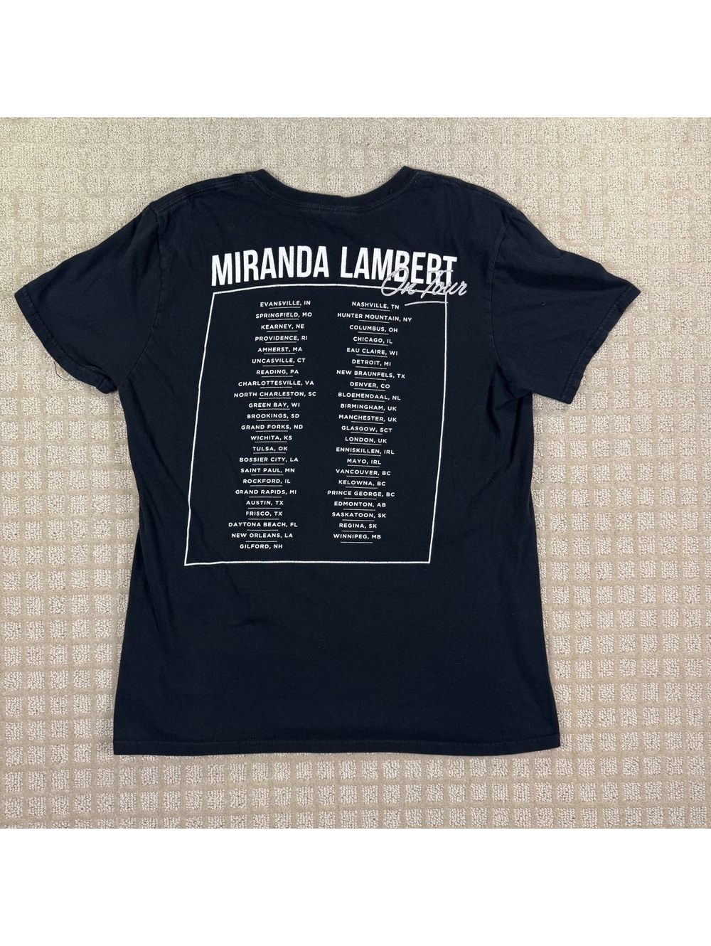 Black Miranda Lambert Revolution tour T-shirt Women M - Picture 3 of 8
